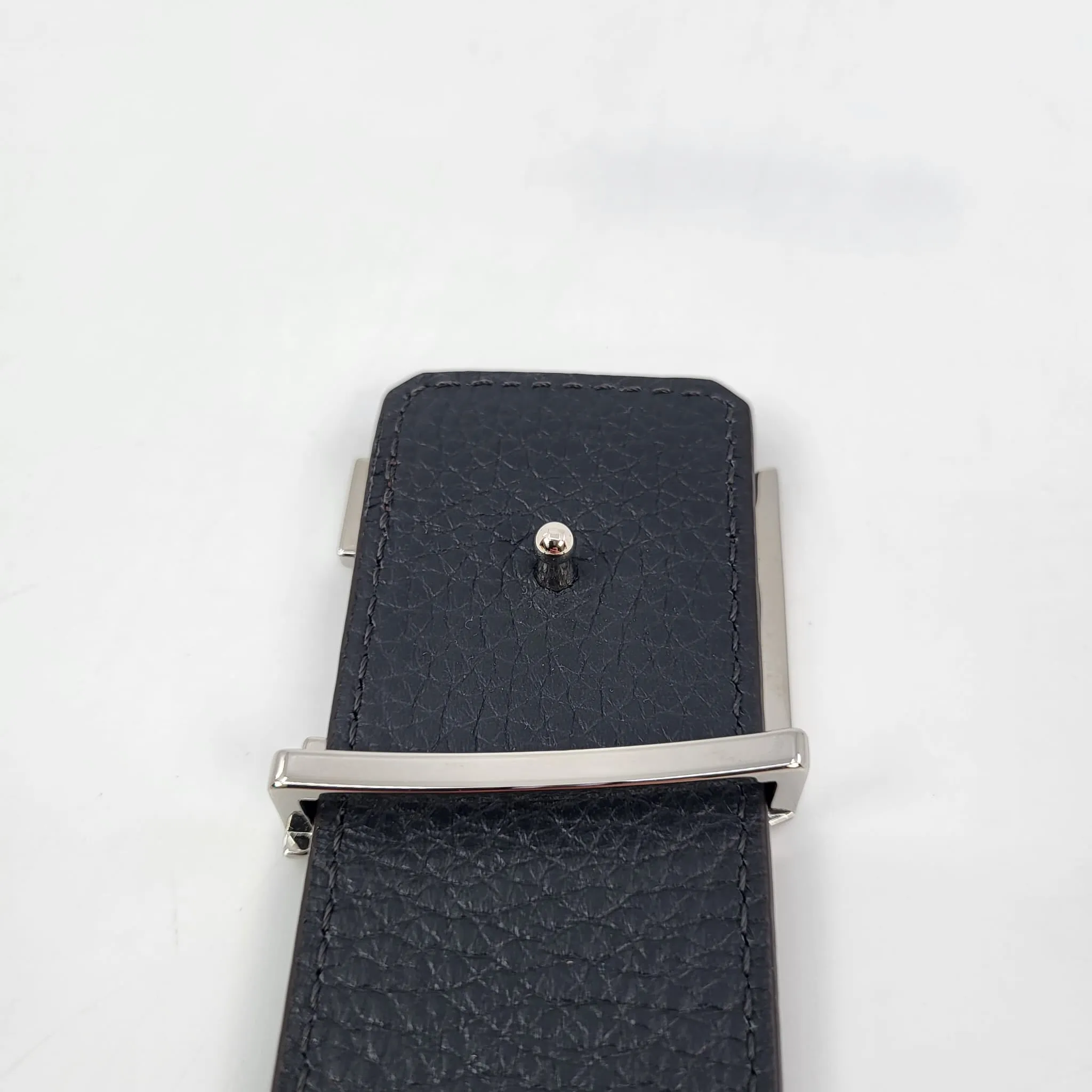 LV Initiales 40 MM Reversible Taurillon Leather Belt